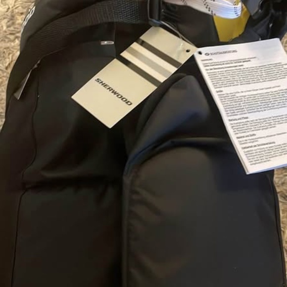 BRAND NEW boy girl youth sherwood rekker junior hockey pants size S - Picture 6 of 6